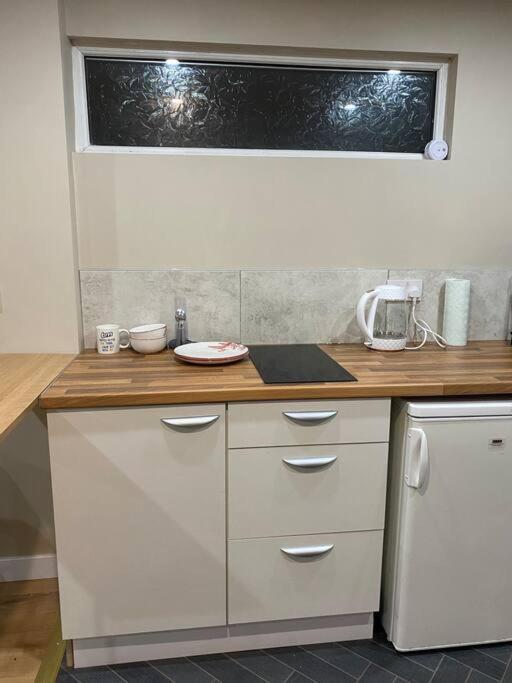 A Spacious Double Bed Studio Stoke-on-Trent Exteriér fotografie